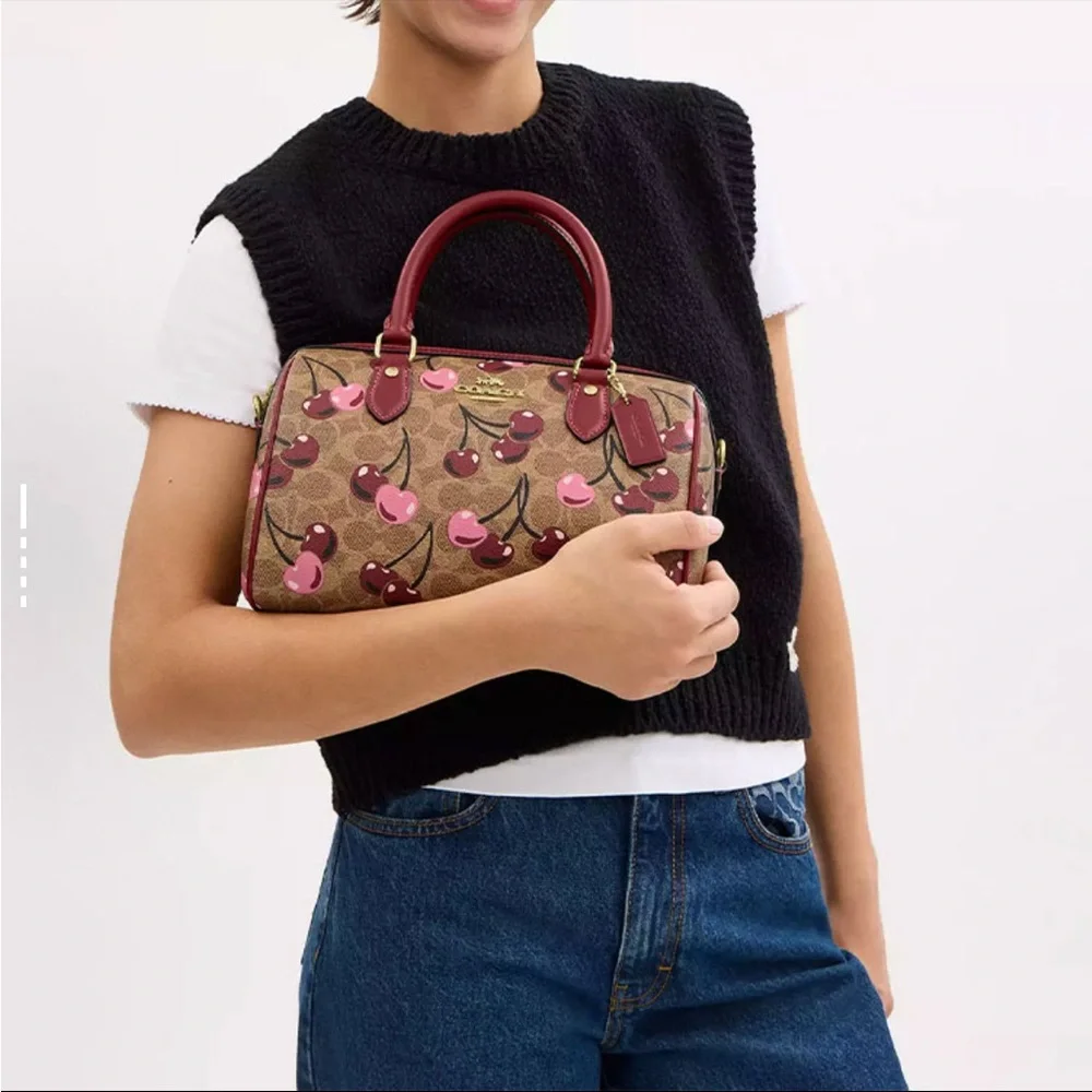 NWT！COACH ROWAN SATCHEL BAG IN SIGNATURE CANVAS WITH CHERRY PRINT（COACH CY692）